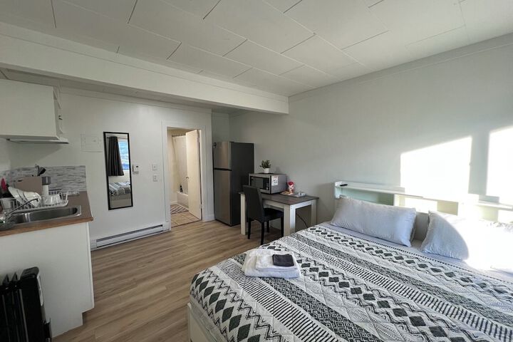 Room 45 of 70