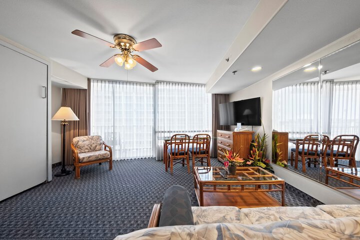 Room 43 of 82