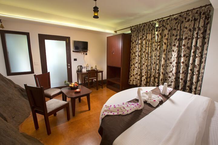 Room 13 of 49