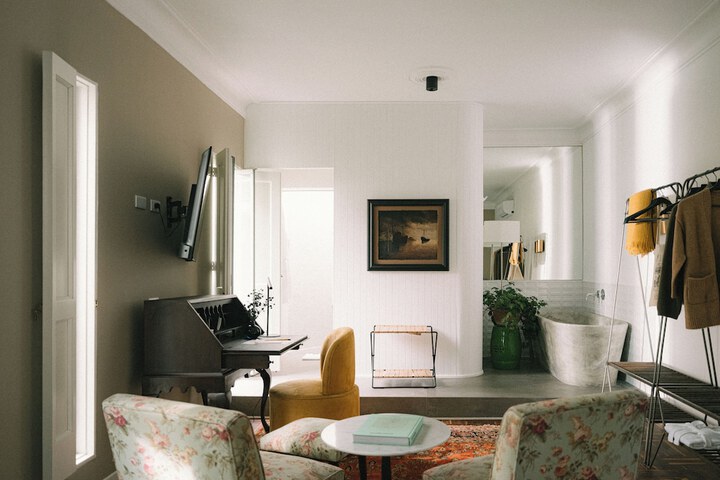 Room 20 of 75