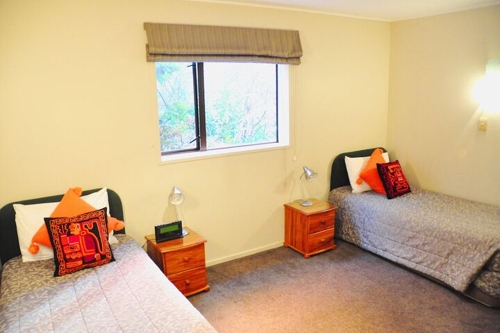 Room 18 of 110