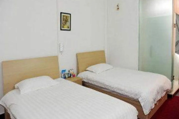 Room 7 of 7