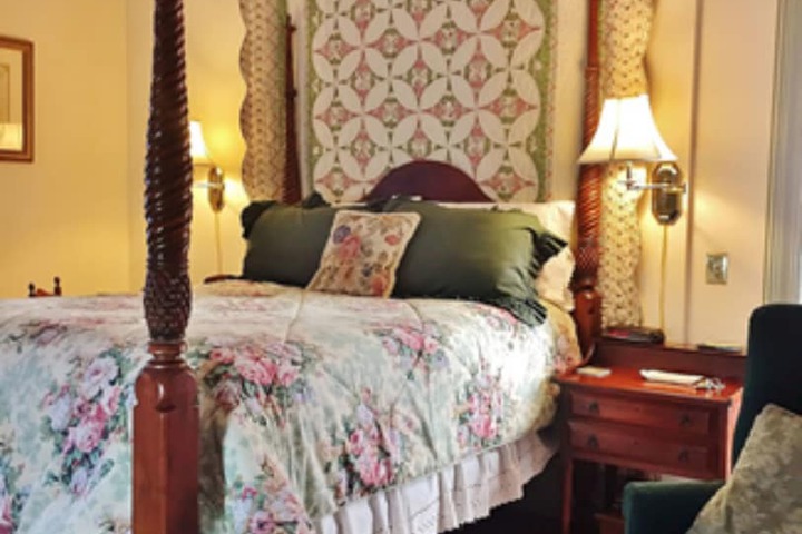 Room 2 of 24