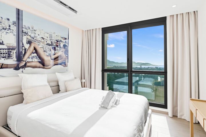 Room 264 of 1000