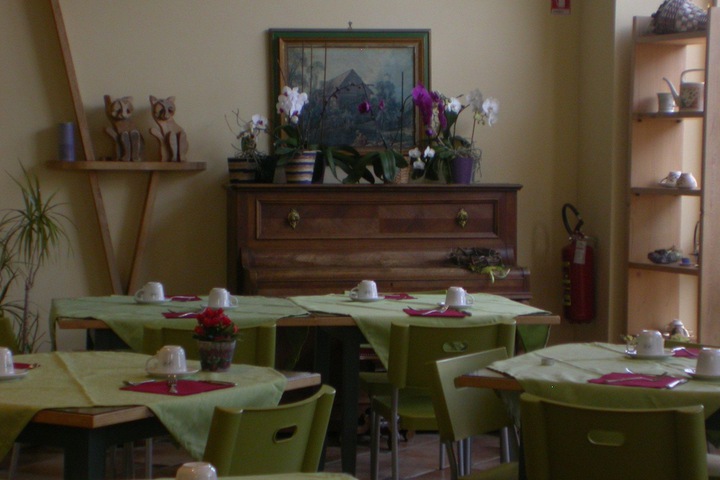 Dining 39 of 65