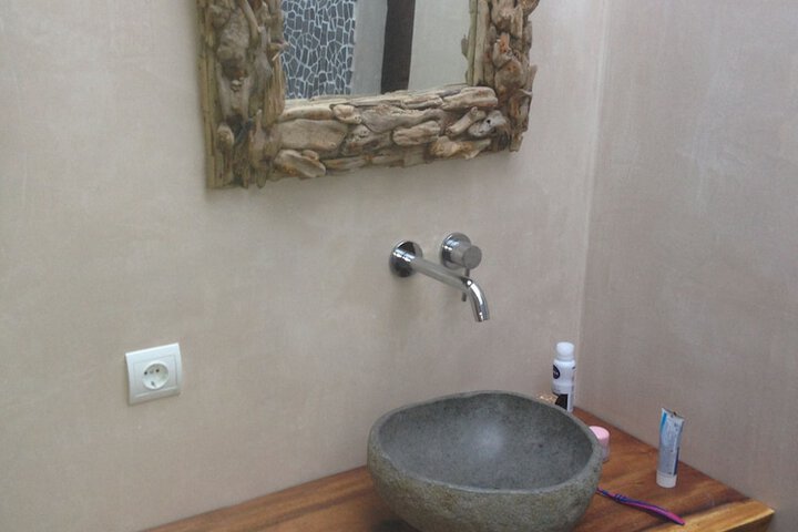 Room 20 of 32
