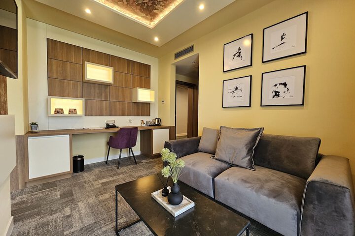 Room 16 of 57