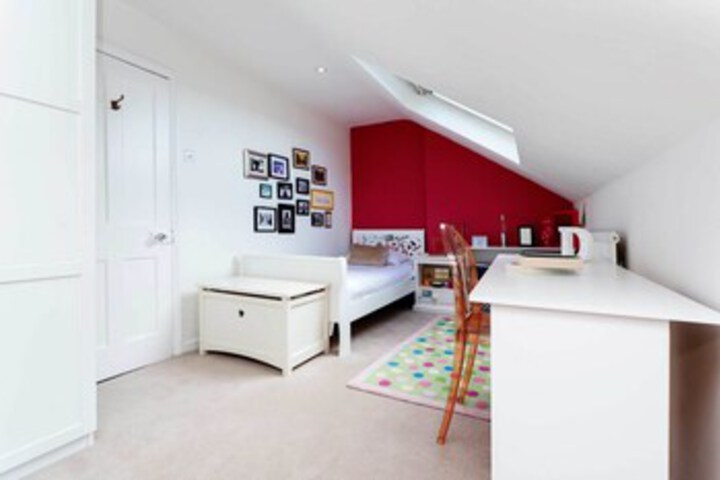 Room 19 of 25