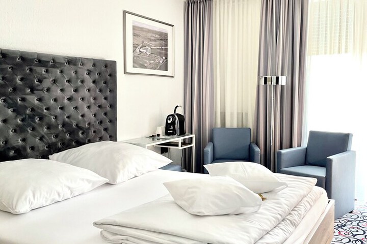 Room 14 of 23