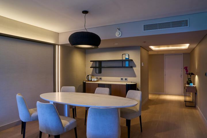 Room 36 of 116