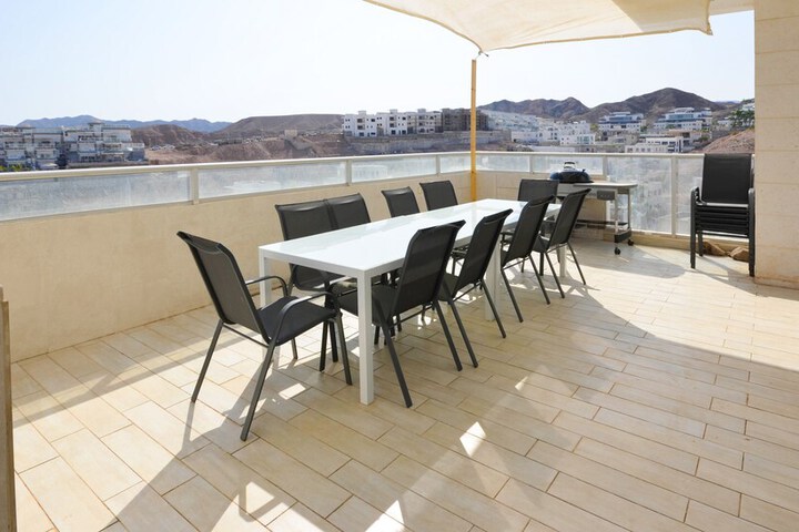 Terrace/Patio 205 of 315