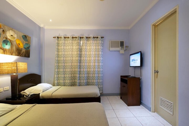 Room 27 of 50