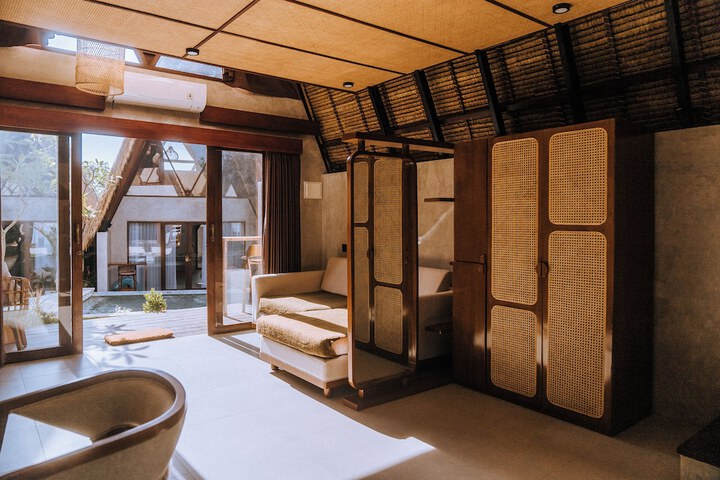Room 15 of 57