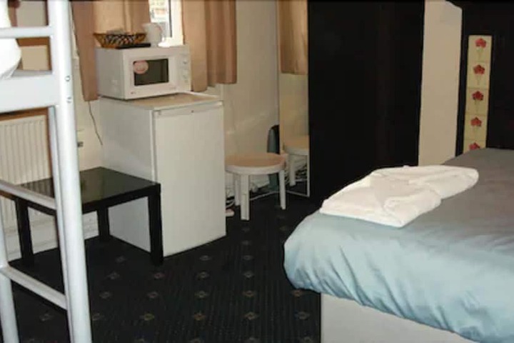 Room 6 of 29