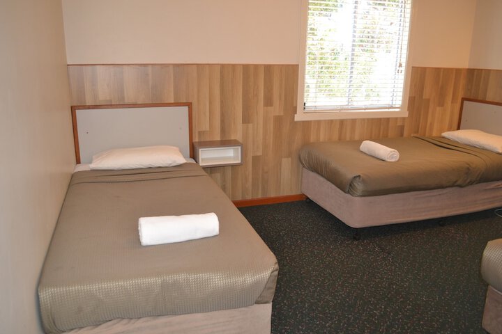 Room 6 of 46