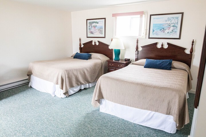 Room 5 of 19