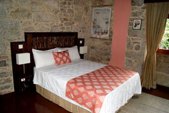 Room 10 of 40