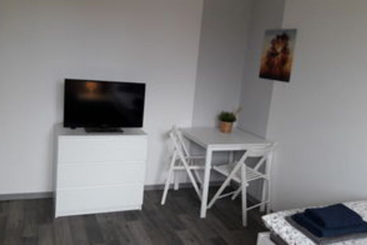 Room 57 of 116