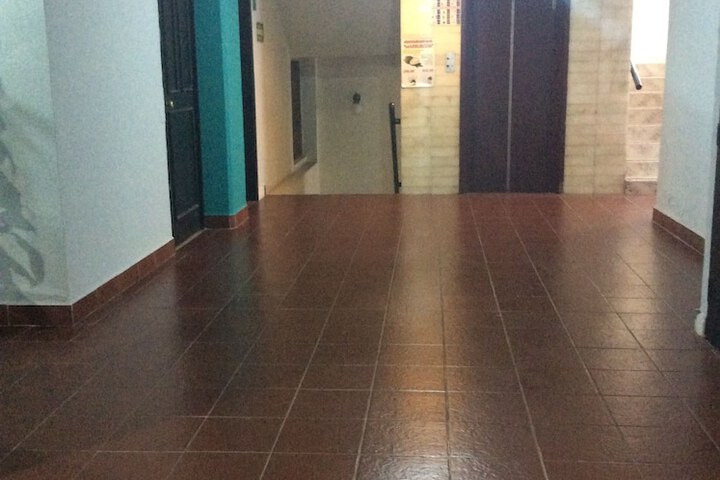 Ballroom/Hall 26 of 28