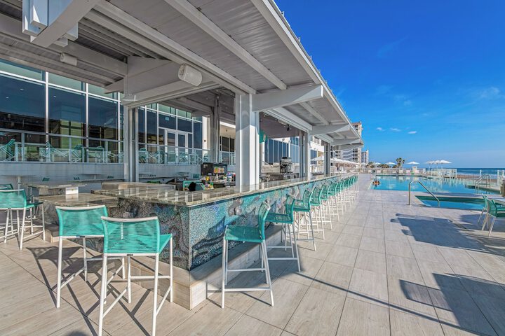 Poolside bar