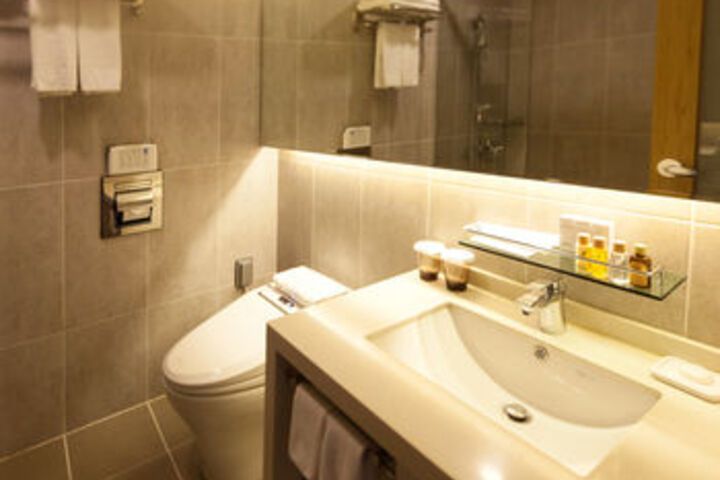 Clean Restrooms