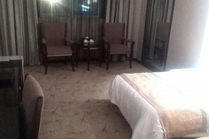 Room 4 of 56