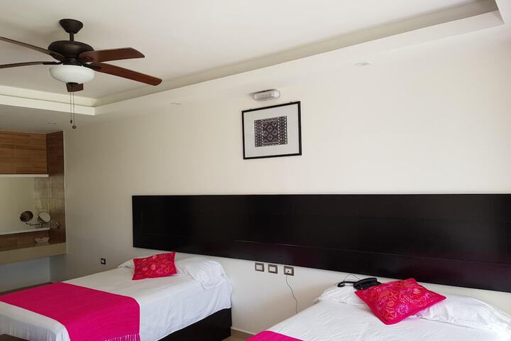 Room 10 of 68