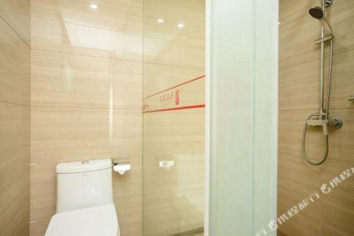 Tianyue Hotel