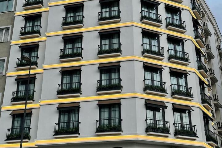 Hotel 55 of 59