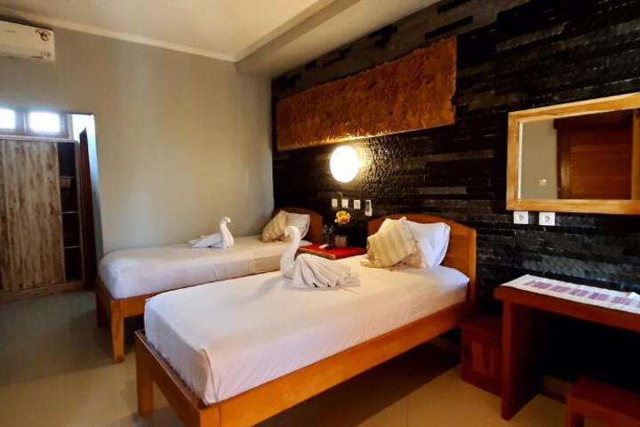 The point surfcamp Bali