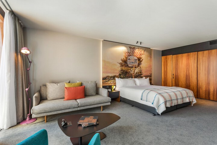 Room 14 of 55