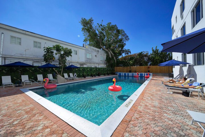 Pool 41 of 50