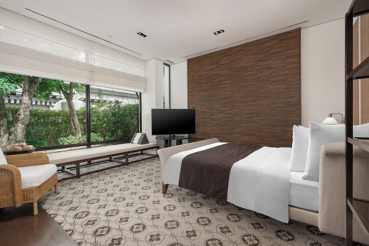 Room 16 of 151