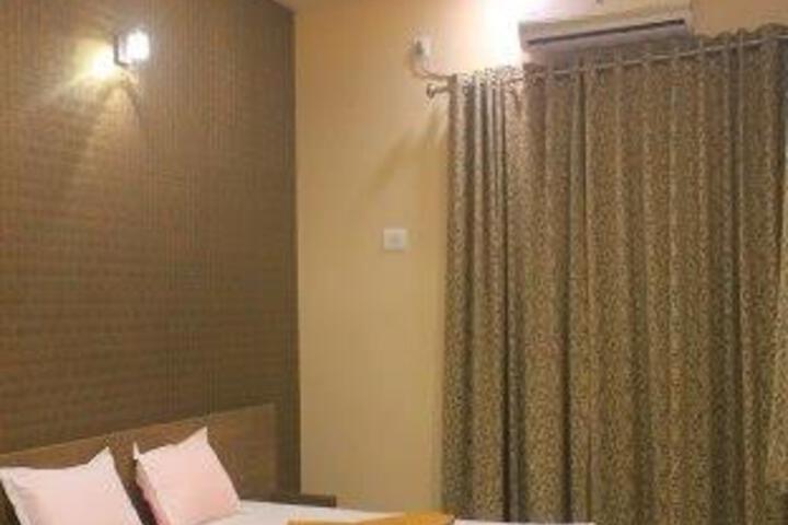 Exterior of Hotel Panchmurti