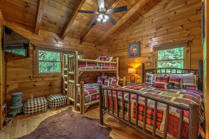Room 3 of 21