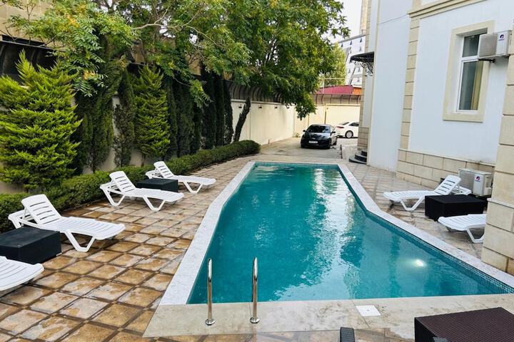 Pool 37 of 47