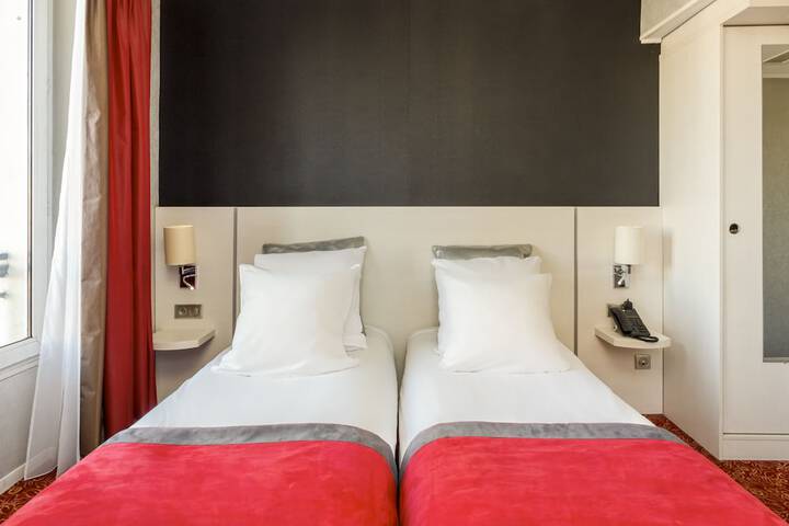 Room 29 of 56