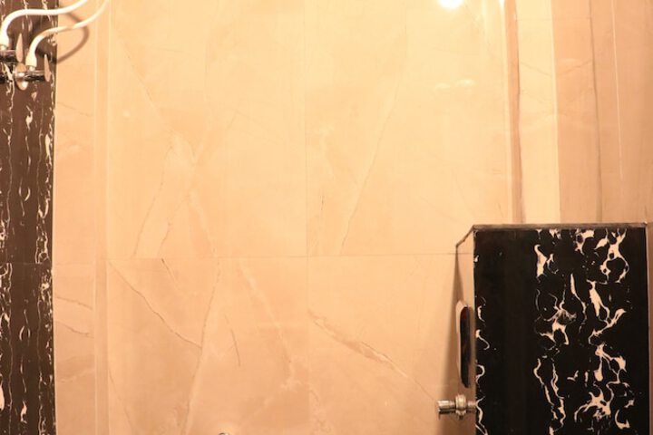 Room 12 of 13