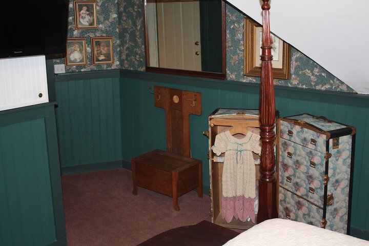 Room 22 of 52