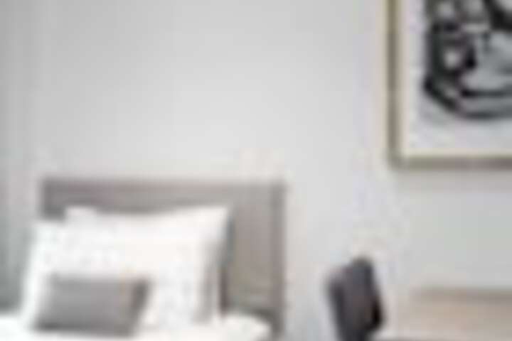 Room 53 of 120