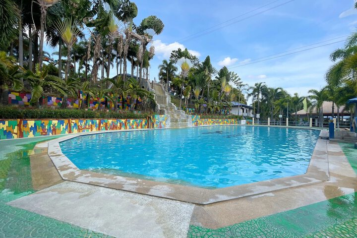 Pool 156 of 200