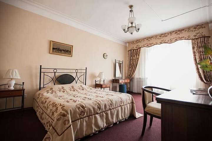 Room 22 of 44