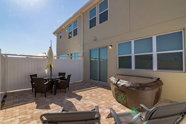 Terrace/Patio 18 of 43