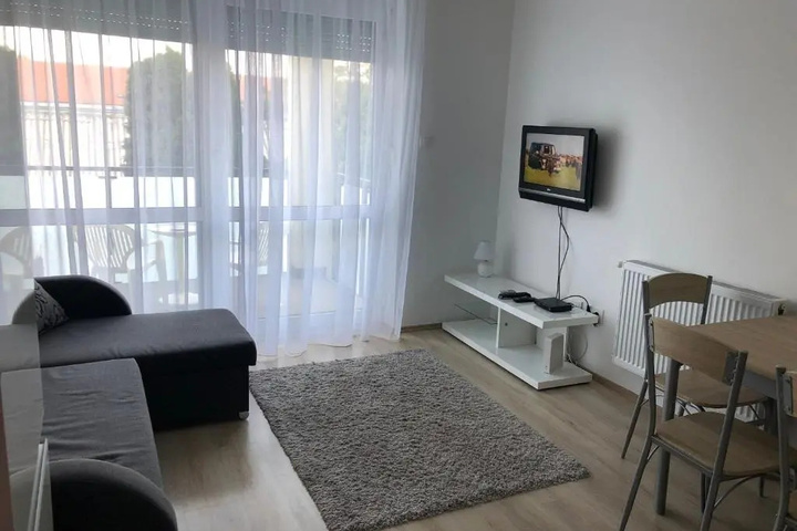 Room 2 of 12