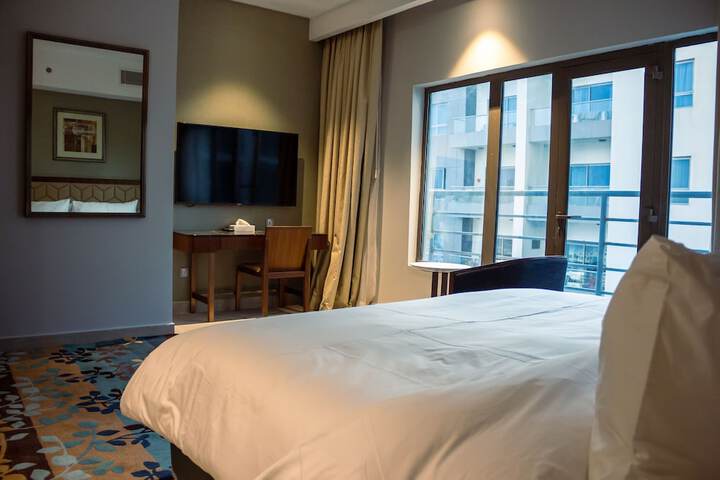 Room 15 of 71