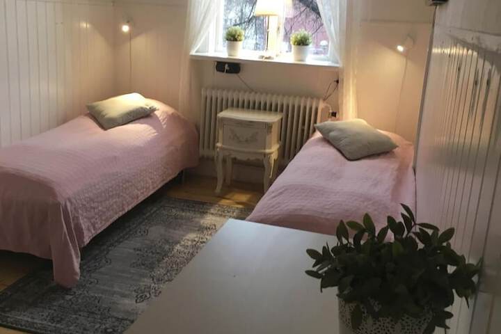 Room 10 of 30