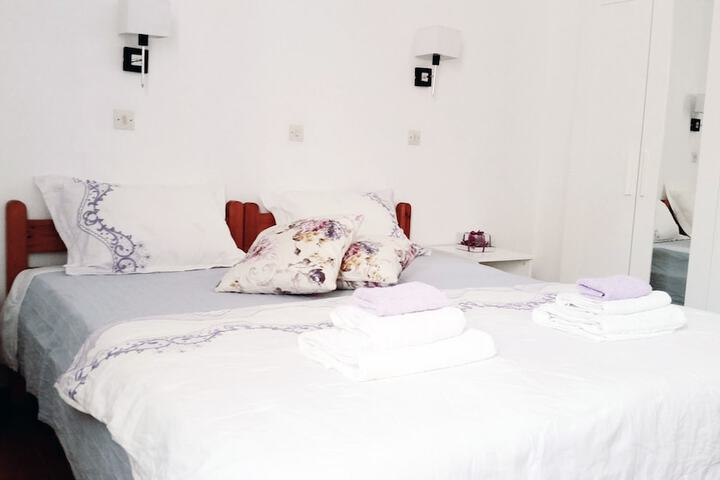 Room 4 of 31