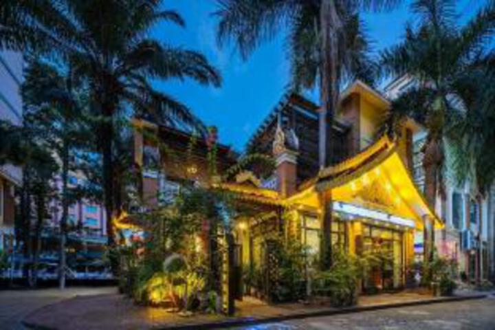 Fulongxuan Hotel