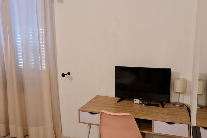 Room 30 of 41
