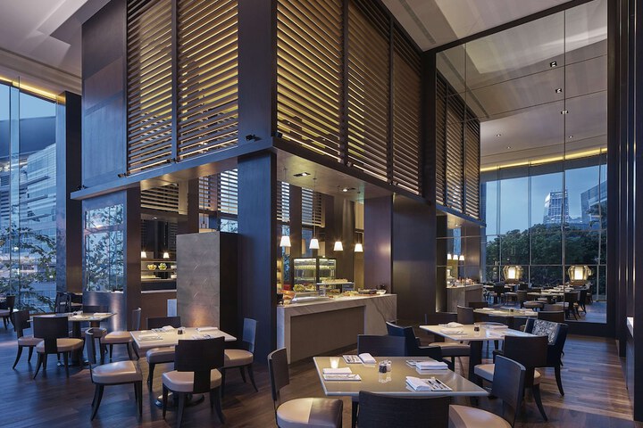 Dining 52 of 69